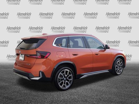 Certified 2025 BMW X1 xDrive28i AWD/4WD image 10