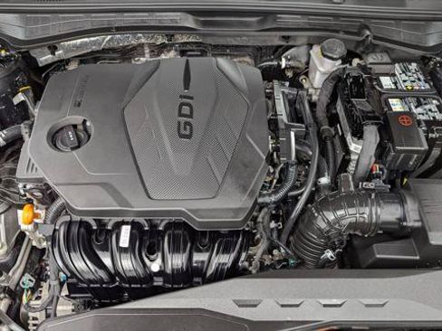 Used 2025 Hyundai Sonata SEL FWD image 30