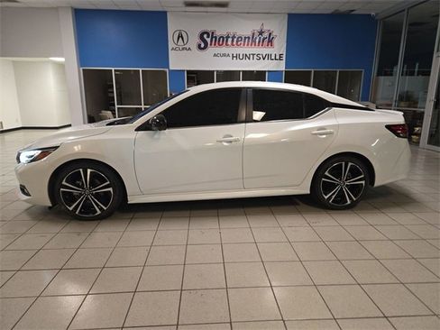 Used 2023 Nissan Sentra SR w/ SR Premium Package image 5