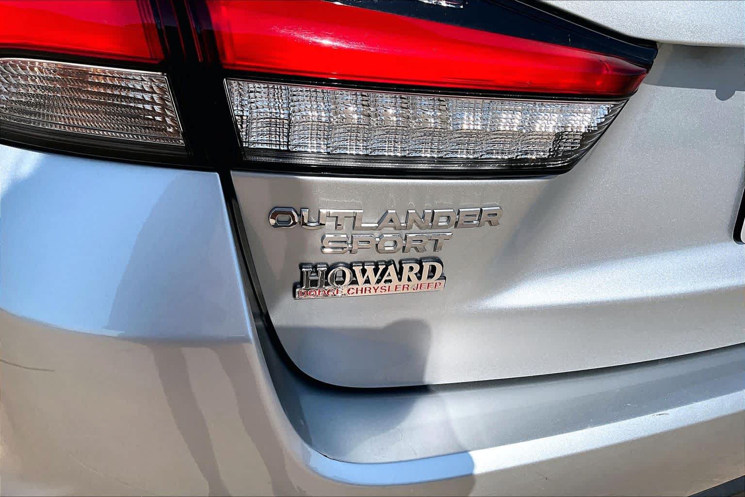 Used 2025 Mitsubishi Outlander Sport SE AWD/4WD image 29