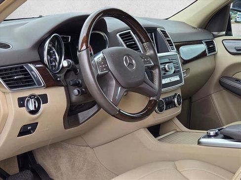 Used 2014 Mercedes-Benz ML 350 4MATIC image 9