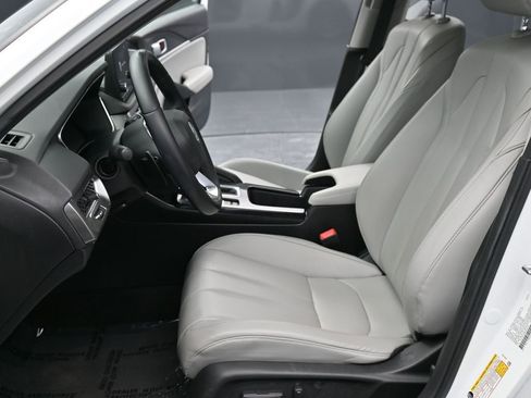 Used 2023 Acura Integra FWD image 16