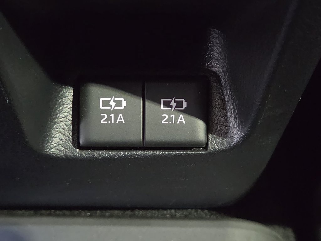 Certified 2022 Toyota 4Runner Limited AWD/4WD image 15