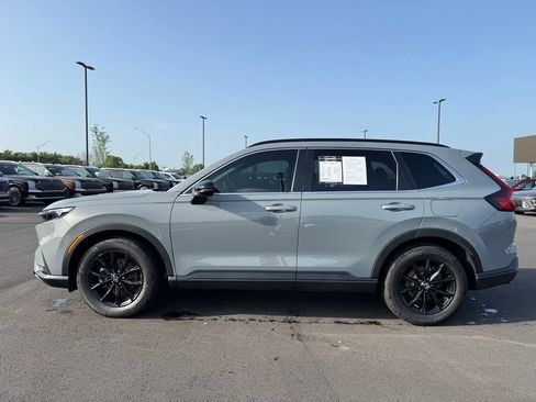 Used 2025 Honda CR-V Sport-L image 9