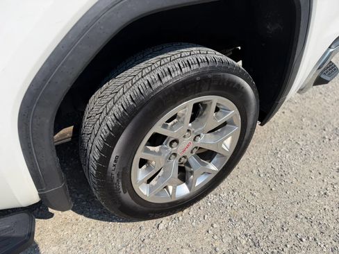 Used 2019 GMC Sierra 1500 SLT AWD/4WD image 9