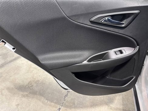 Used 2022 Chevrolet Malibu RS image 11