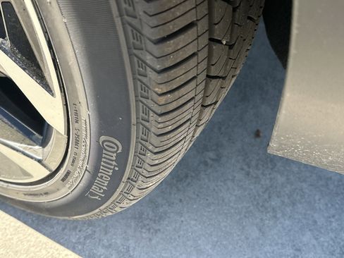 New 2026 Kia Sorento EX image 11