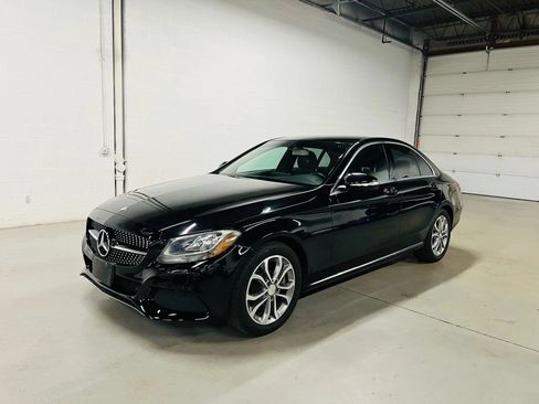 Used 2015 Mercedes-Benz C 300 Sedan image 2