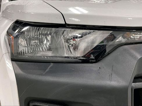 Used 2025 Chevrolet Colorado W/T image 39