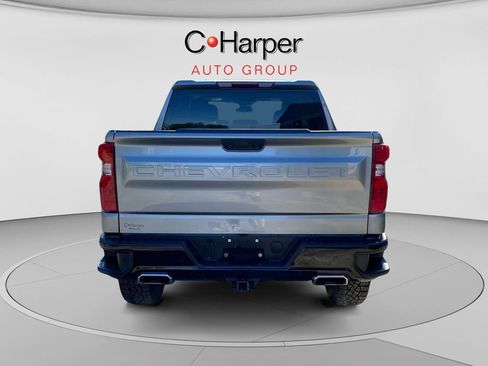 Used 2025 Chevrolet Silverado 1500 Custom Trail Boss w/ LPO, Dark Essentials Package AWD/4WD image 4
