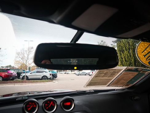 Used 2017 Nissan 370Z Touring image 27