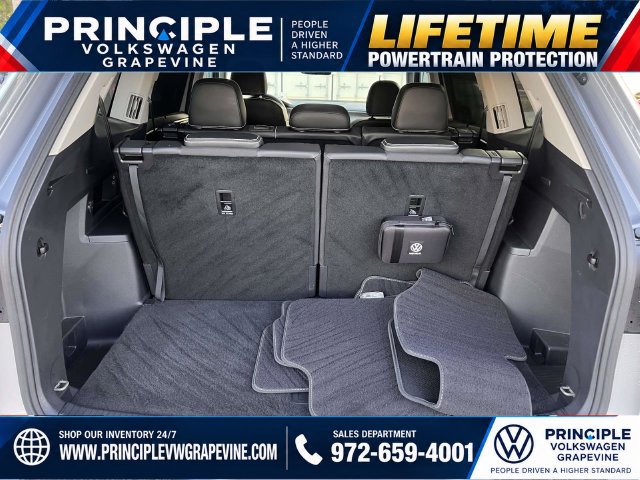 Used 2024 Volkswagen Atlas SE FWD image 25
