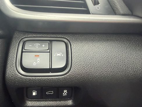 Used 2019 Kia Optima LX FWD image 17