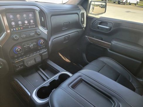 Used 2021 Chevrolet Silverado 1500 High Country w/ Technology Package RWD image 29
