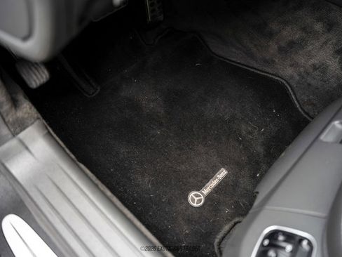 Used 2004 Mercedes-Benz SL 500 image 36