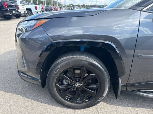 Used 2023 Toyota RAV4 XSE AWD/4WD image 10