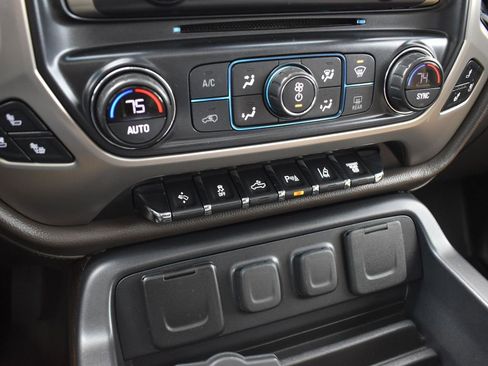 Used 2019 GMC Sierra 2500 Denali w/ Duramax Plus Package image 12