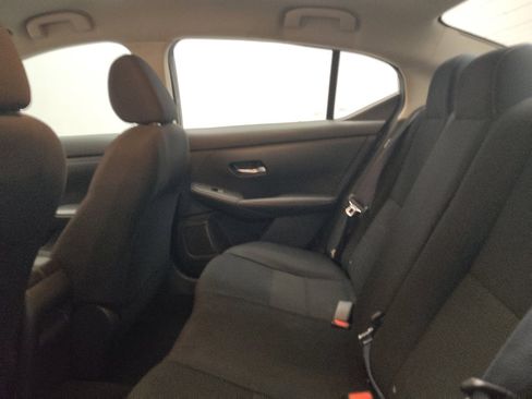 Used 2020 Nissan Sentra S FWD image 18