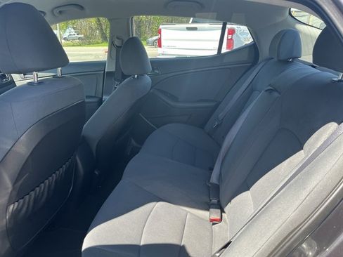 Used 2015 Kia Optima LX FWD image 30