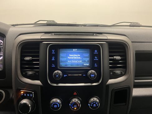 Used 2018 RAM 1500 Express image 22