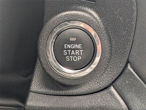 Used 2024 Subaru Outback Limited image 35