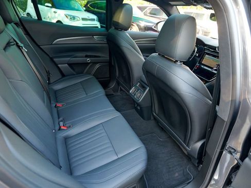 Used 2023 Maserati Grecale GT AWD/4WD image 31