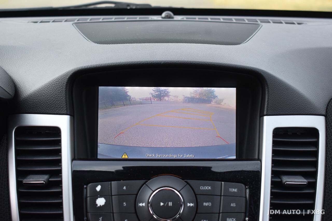 Used 2015 Chevrolet Cruze LT w/ Sun And Sound Package FWD image 25