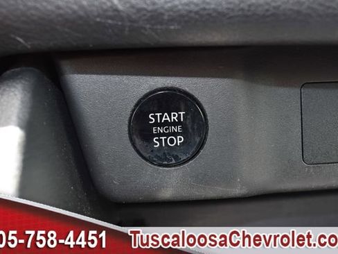 Used 2024 Nissan Rogue S FWD image 35