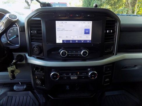 Used 2022 Ford F150 XLT w/ Equipment Group 301A Mid image 19