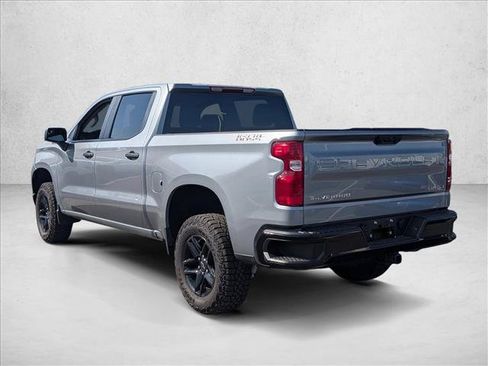 Used 2025 Chevrolet Silverado 1500 Custom Trail Boss AWD/4WD image 7