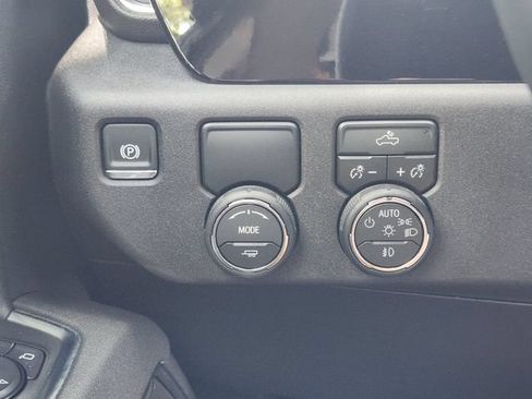 Used 2026 Chevrolet Silverado 1500 RST w/ LPO, Dark Essentials Package RWD image 23