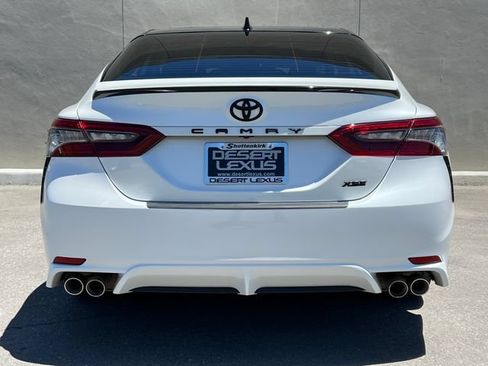 Used 2022 Toyota Camry XSE FWD image 9
