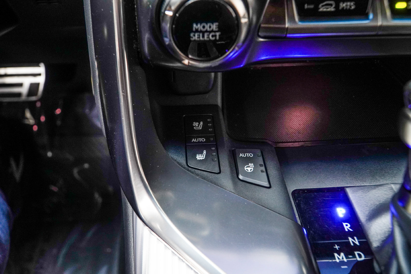Used 2023 Lexus LX 600 F Sport AWD/4WD image 25