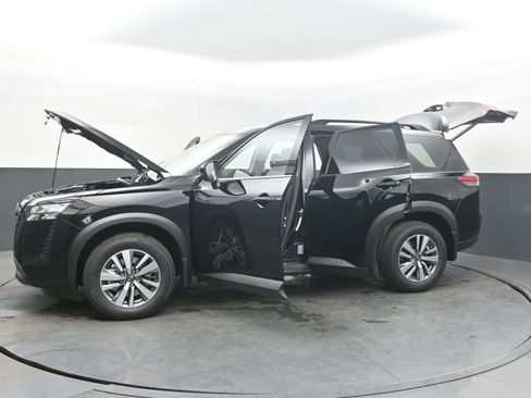 New 2026 Nissan Pathfinder SL FWD image 42