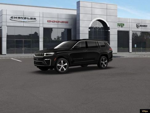 New 2026 Jeep Grand Cherokee L Limited AWD/4WD image 2