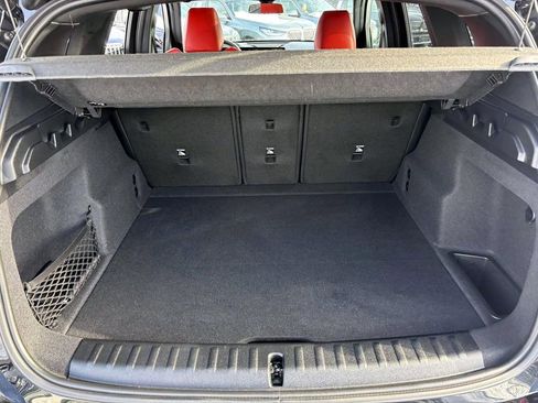 Used 2025 BMW X1 xDrive28i w/ Premium Package image 9