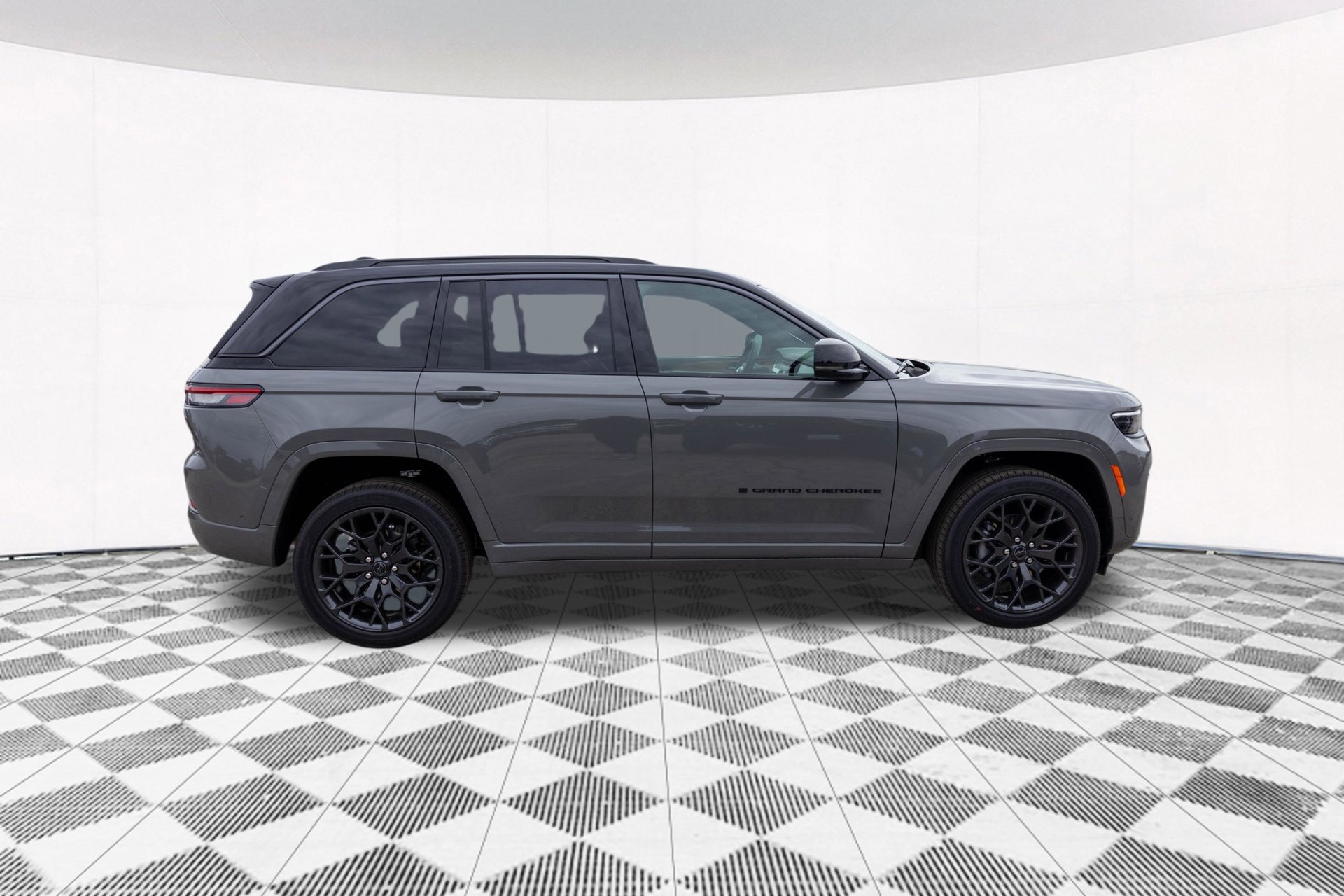 New 2027 Jeep Grand Cherokee Summit AWD/4WD image 12