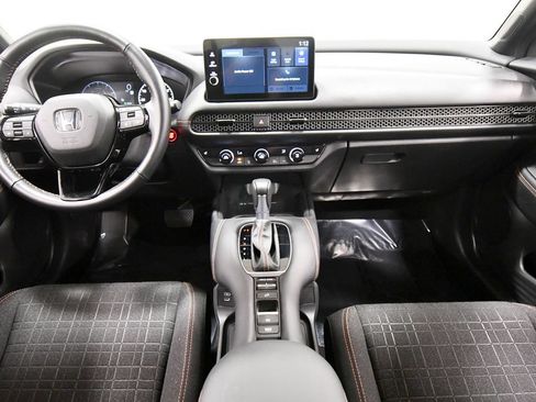 Certified 2026 Honda HR-V Sport image 3