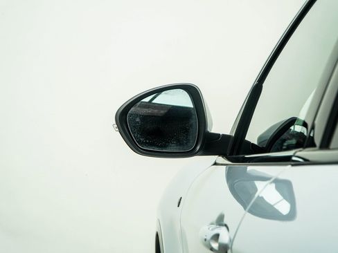 Used 2023 Alfa Romeo Stelvio Ti image 14