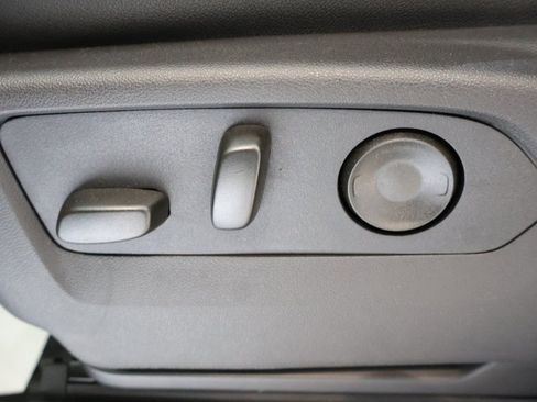 New 2026 GMC Sierra 1500 AT4 w/ AT4 Premium Package image 17