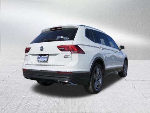 Used 2021 Volkswagen Tiguan SEL image 3