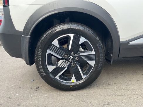 New 2026 Nissan Kicks SV AWD/4WD image 11