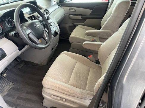 Used 2012 Honda Odyssey LX image 5