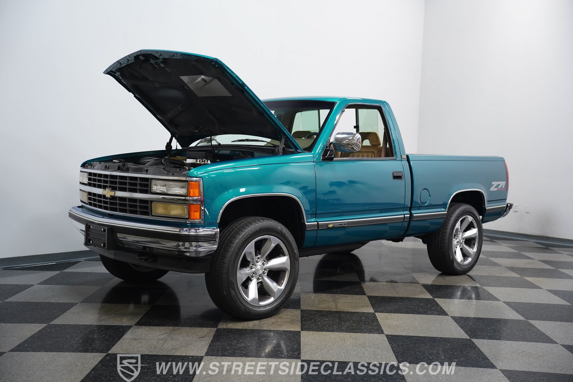 Used 1993 Chevrolet Silverado 1500 4x4 Regular Cab image 30