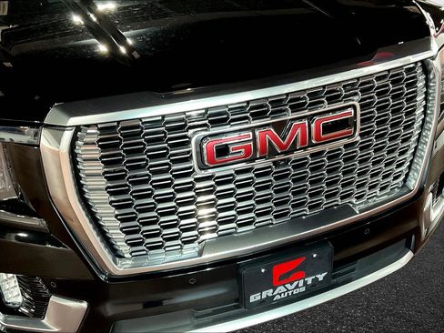 Used 2023 GMC Yukon XL Denali AWD/4WD image 33