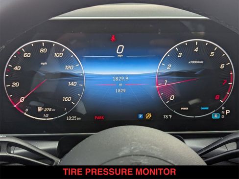 Used 2025 Mercedes-Benz GLC 300 GLC 300 image 16