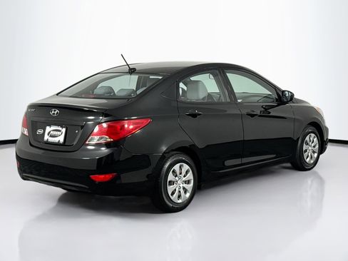 Used 2015 Hyundai Accent GLS FWD image 11