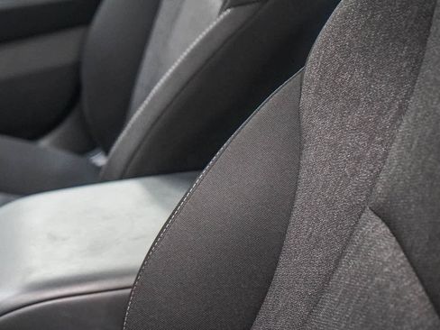 Used 2023 Honda Accord LX image 19