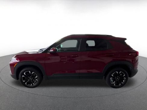 Used 2023 Chevrolet TrailBlazer LT w/ Convenience Package image 8
