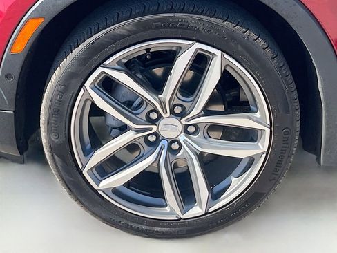 Used 2023 Cadillac XT4 Sport image 32